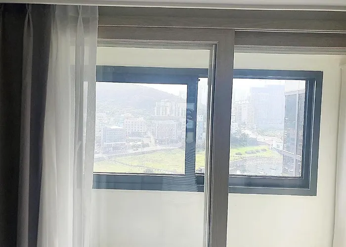 Hotel Shiftdoor Hari