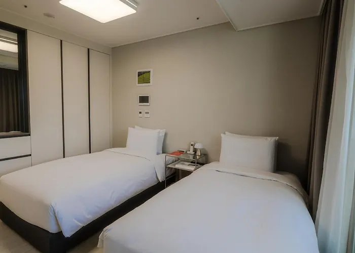 Shiftdoor Hari Hotel